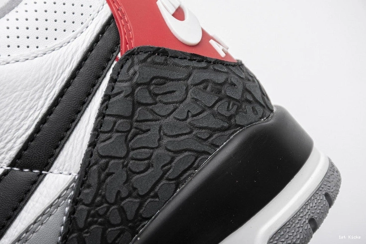 AQ3835-160  3  Tinker Jordan Retro Hatfield 0225